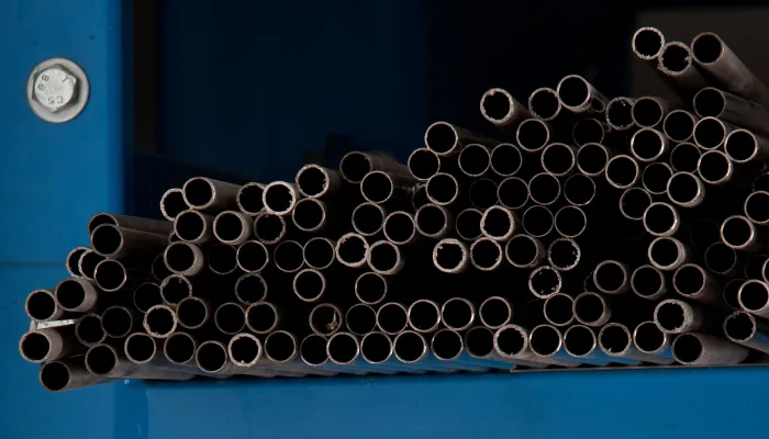 Titan(bar)